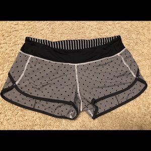 Lululemon size 8 running shorts